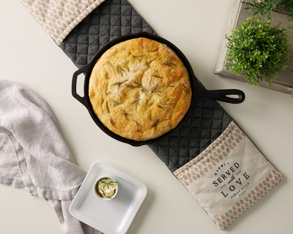 Double oven mitt layed out as a trivet.